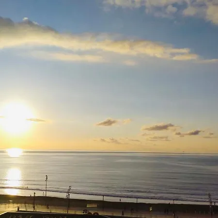 Apartamento Vistas Mar Playa Canteras Primera Línea Wifi