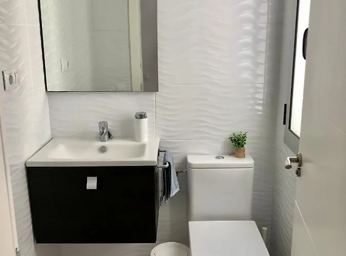 Vistas Mar Playa Canteras Primera Linea Wifi アパート *