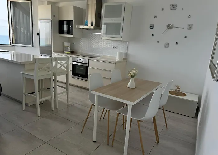 Vistas Mar Playa Canteras Primera Linea Wifi アパート